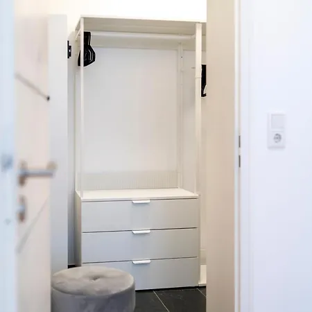 公寓 10min Zum Universitaetsklinikum, Privatparkplatz, Modern