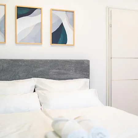 公寓 10min Zum Universitaetsklinikum, Privatparkplatz, Modern *